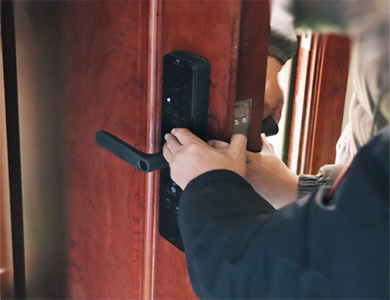 永清24小时上门开锁公司